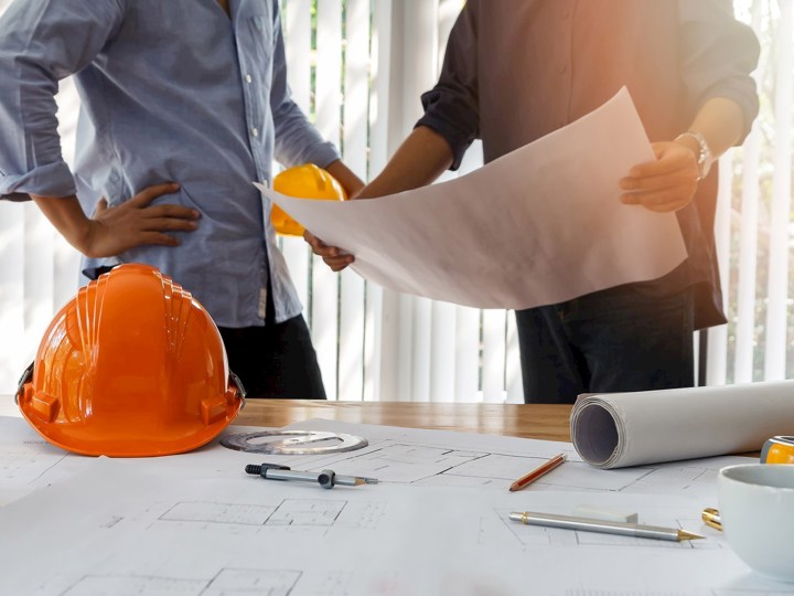 Profissionais com projeto de gás natural